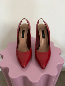 Marc Jacobs Spring 2008 Undersized Pumps